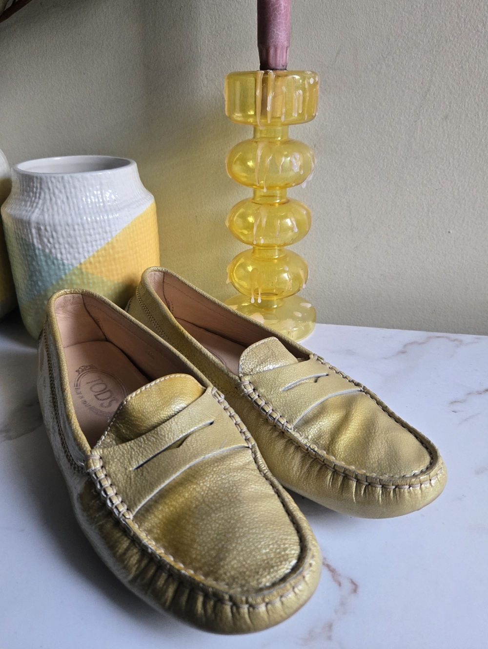 Tod's Patent Leather Yellow Women's Loafers Size 7.5 - Picture 2 of 11